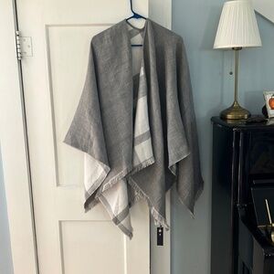 Banana Republic poncho